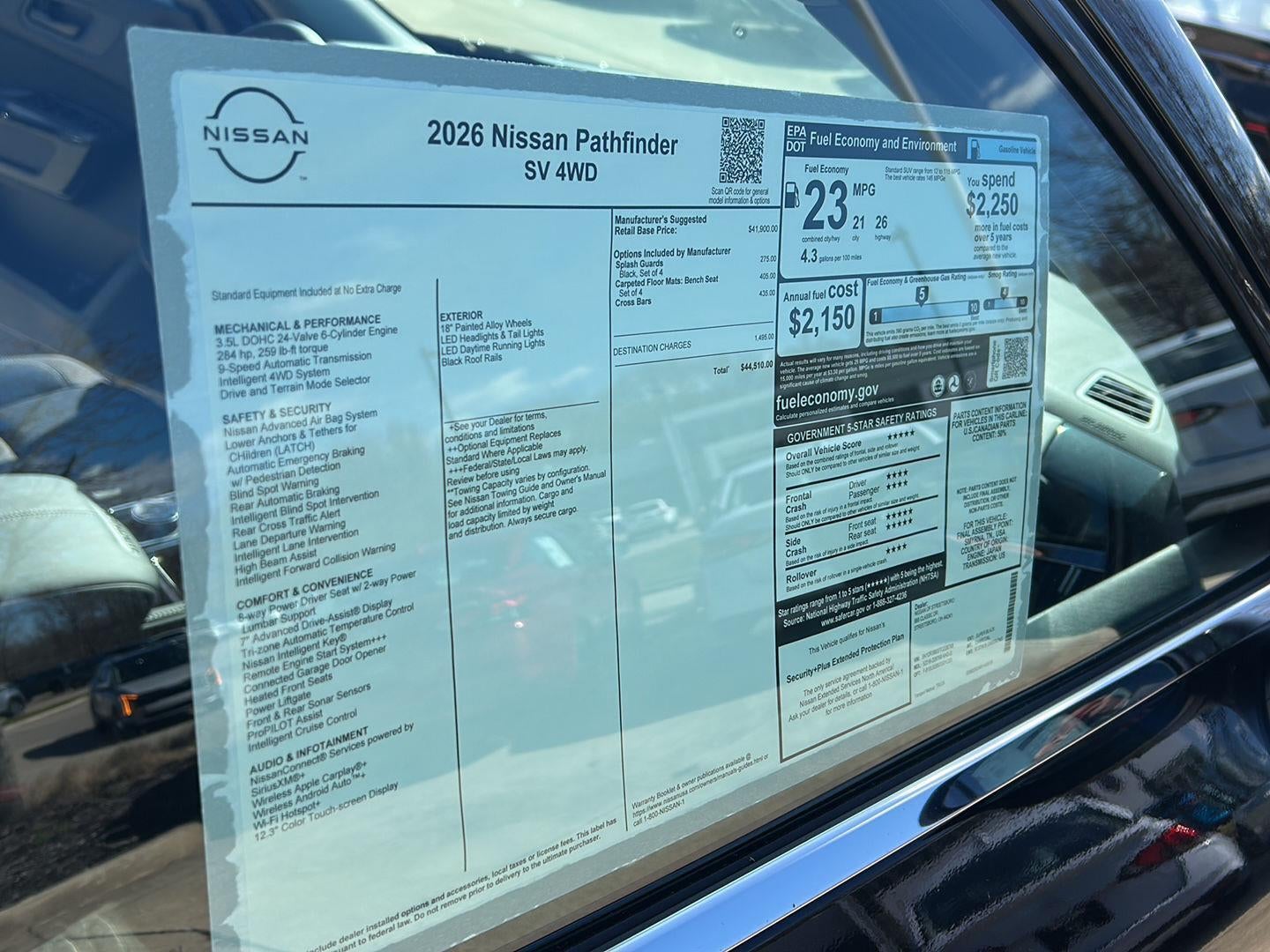 2026 Nissan Pathfinder SV