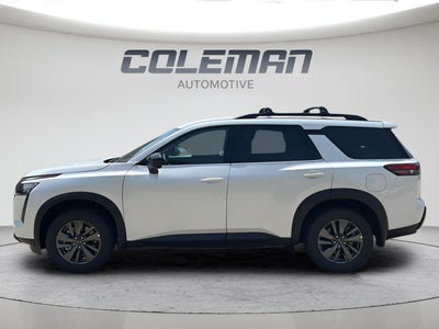 2026 Nissan Pathfinder SV