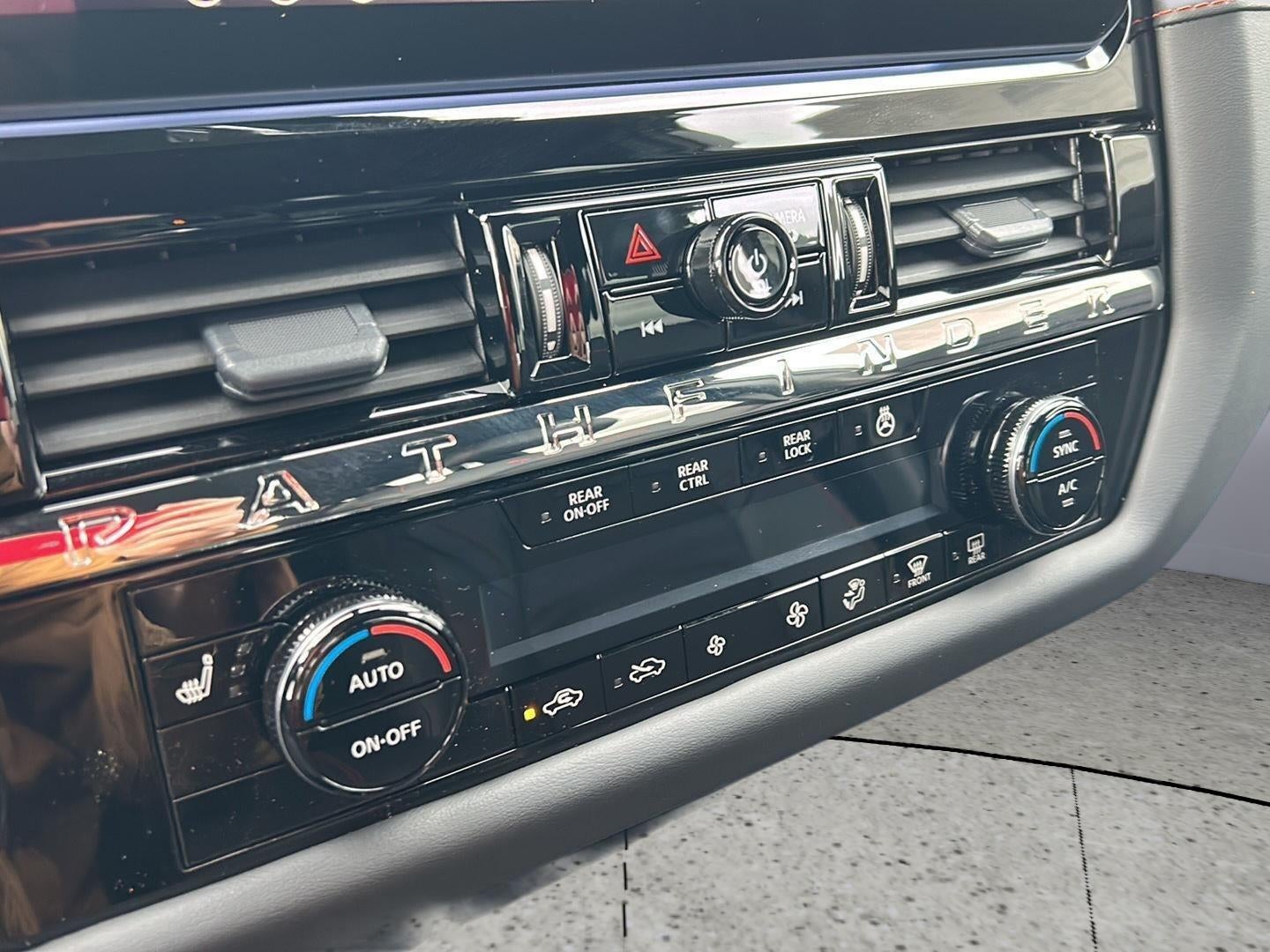 2026 Nissan Pathfinder Rock Creek®