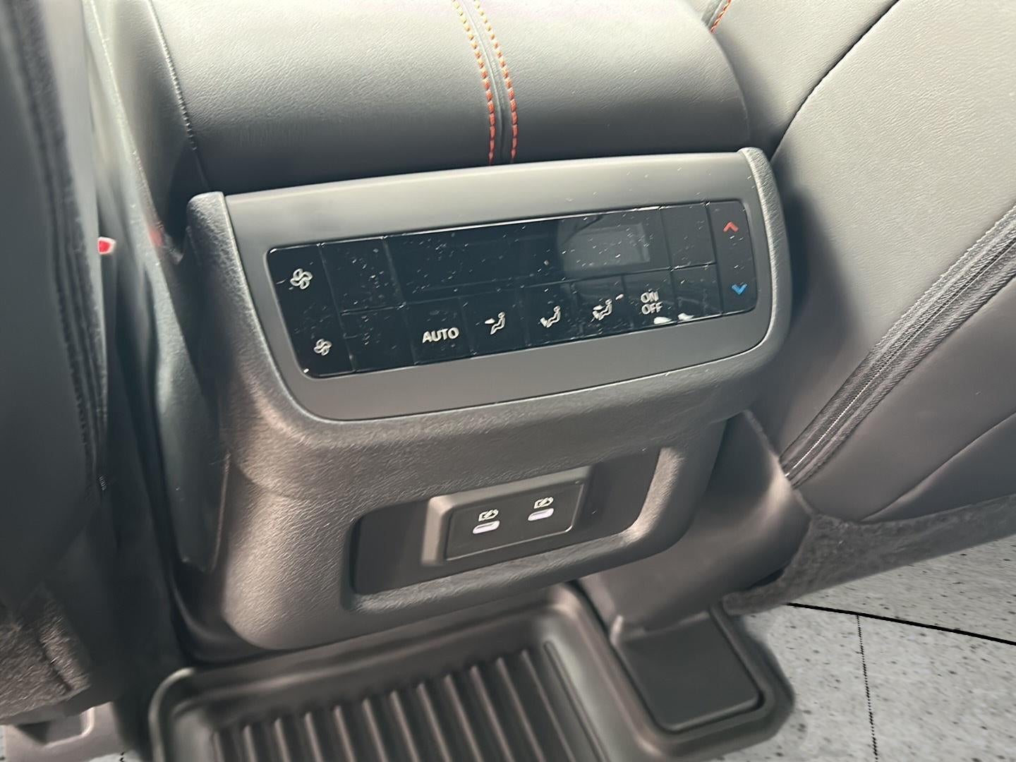 2026 Nissan Pathfinder Rock Creek®