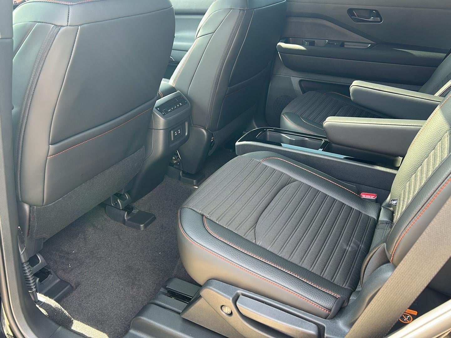 2026 Nissan Pathfinder Rock Creek®