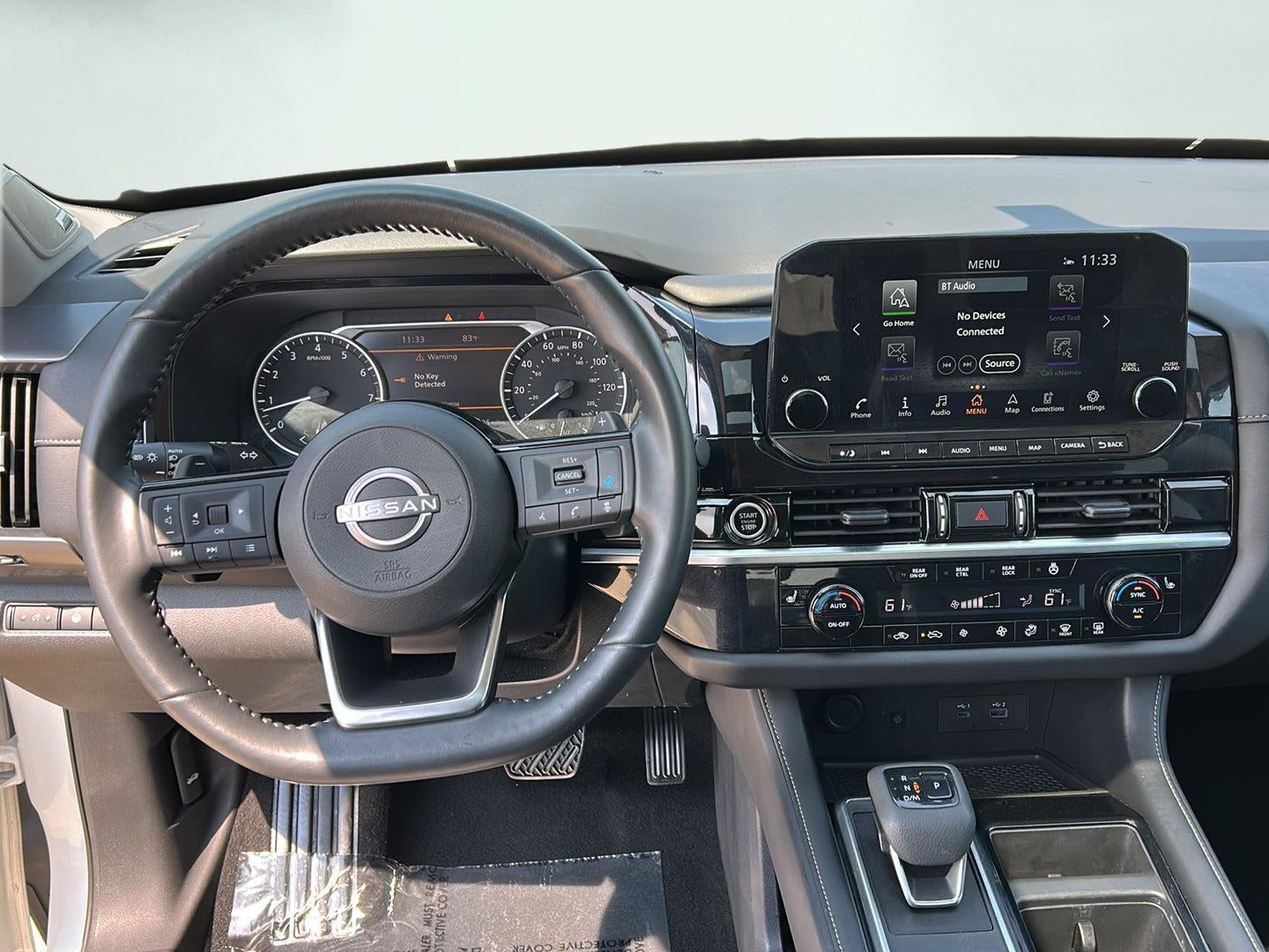 2023 Nissan Pathfinder SL
