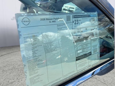 2026 Nissan Pathfinder SL