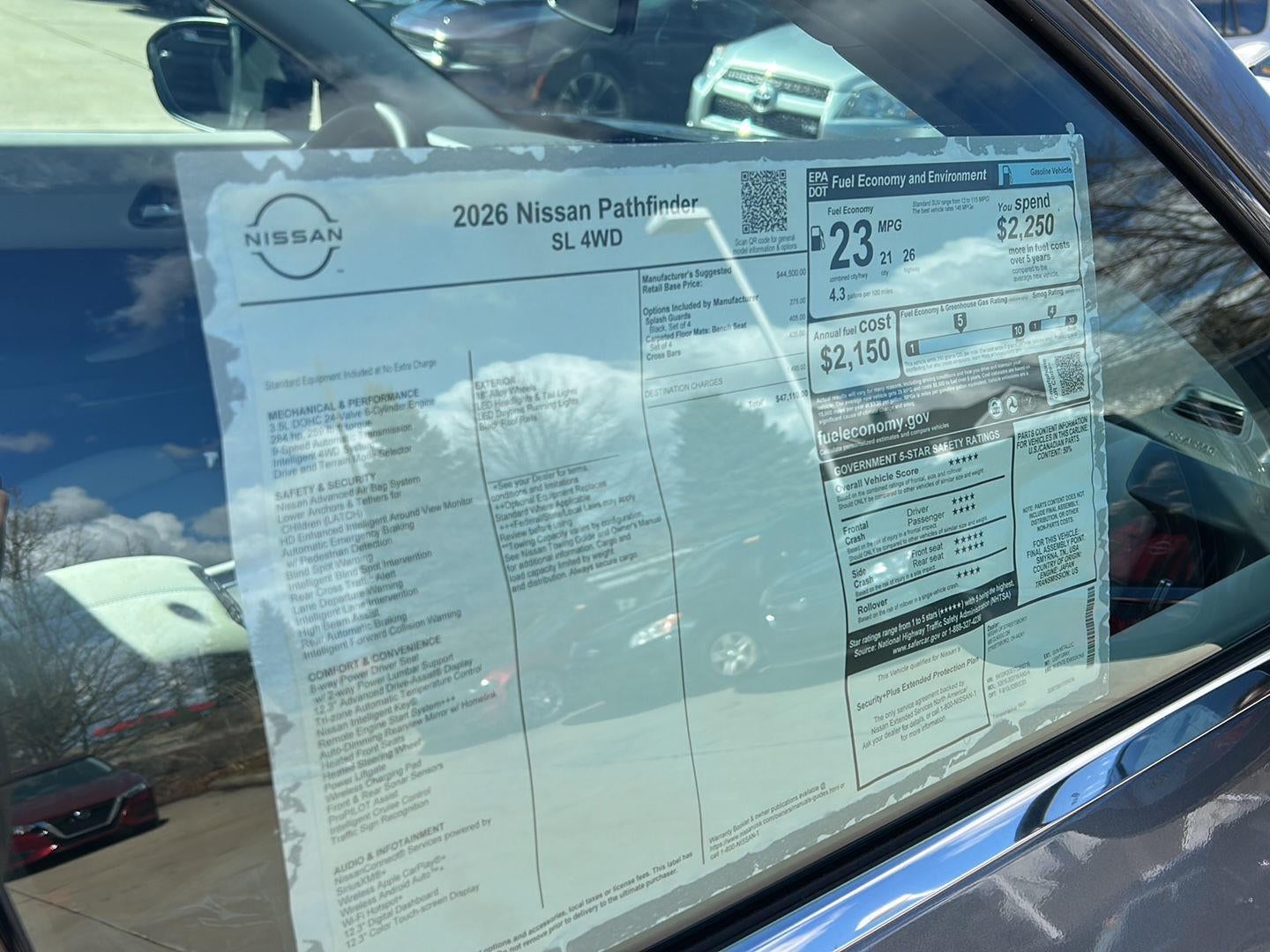 2026 Nissan Pathfinder SL