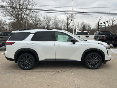 2026 Nissan Pathfinder SL