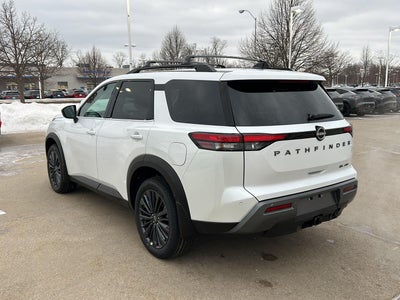 2026 Nissan Pathfinder SL