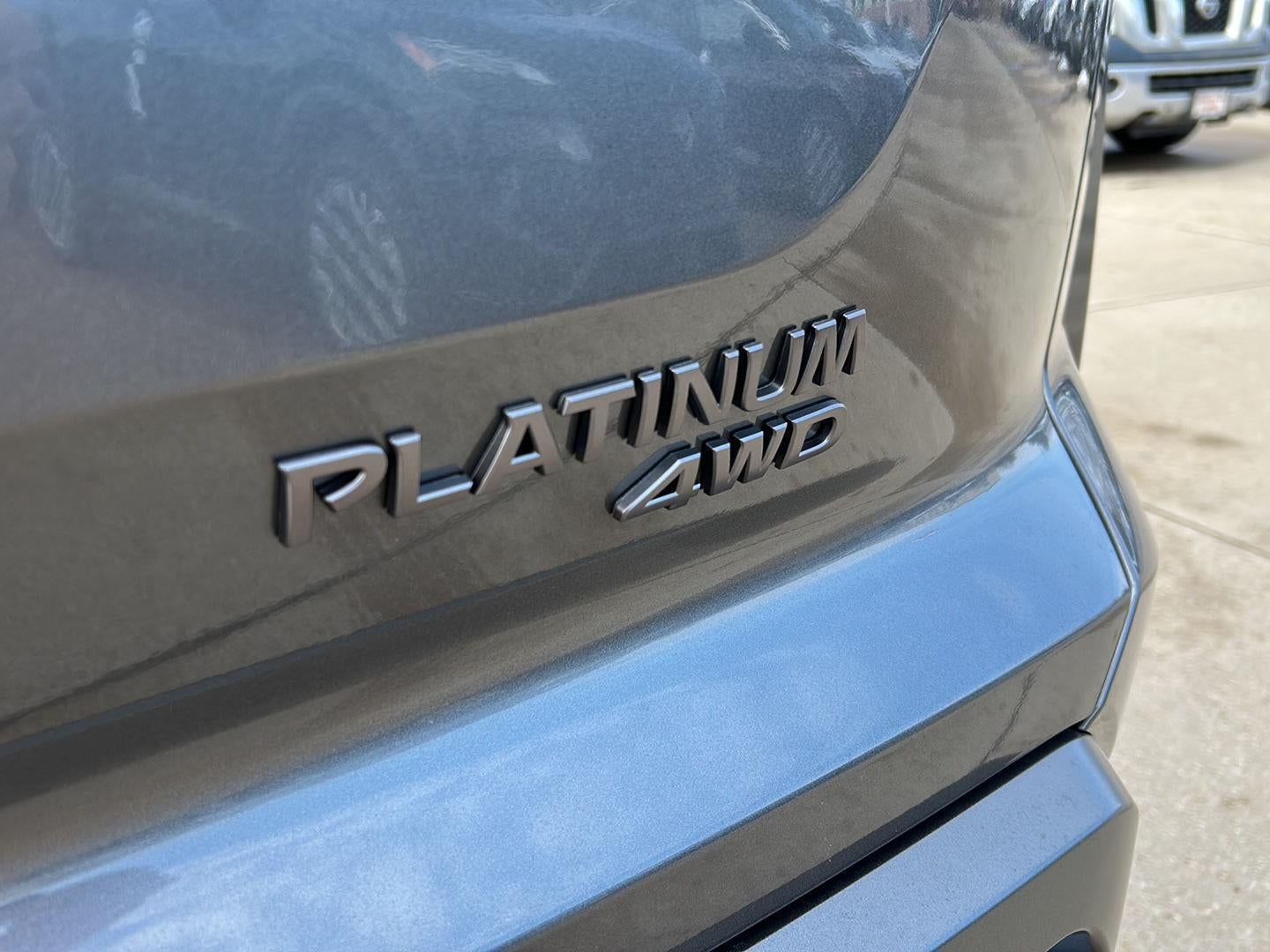 2026 Nissan Pathfinder Platinum