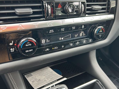 2026 Nissan Pathfinder Platinum