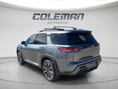 2026 Nissan Pathfinder Platinum