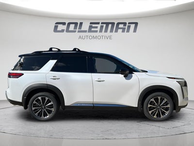 2026 Nissan Pathfinder Platinum
