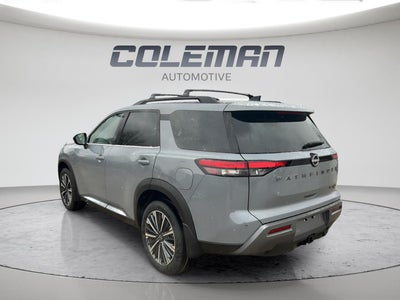 2026 Nissan Pathfinder Platinum