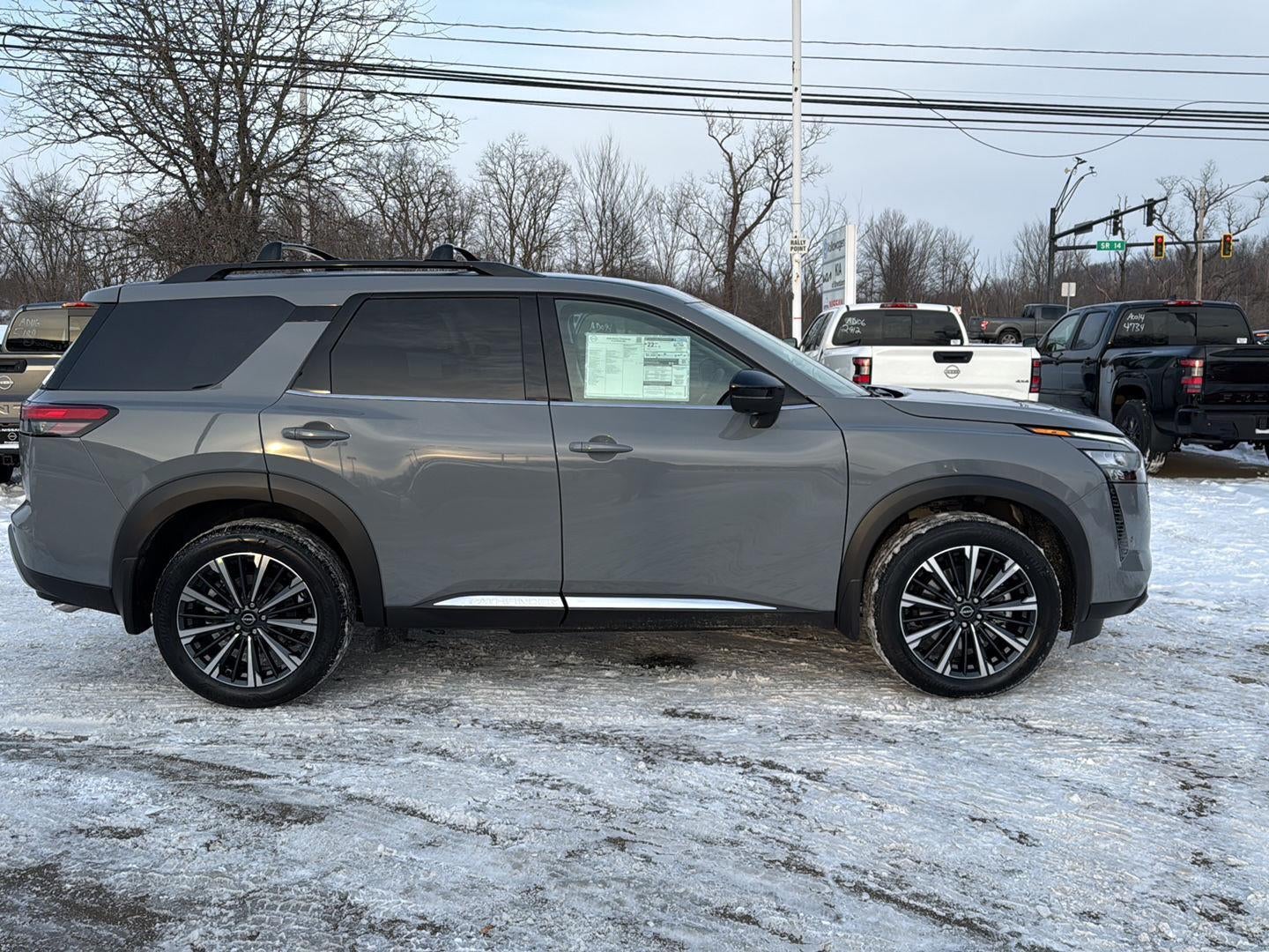 2026 Nissan Pathfinder Platinum