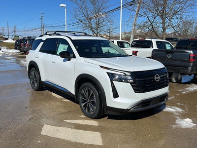 2026 Nissan Pathfinder Platinum