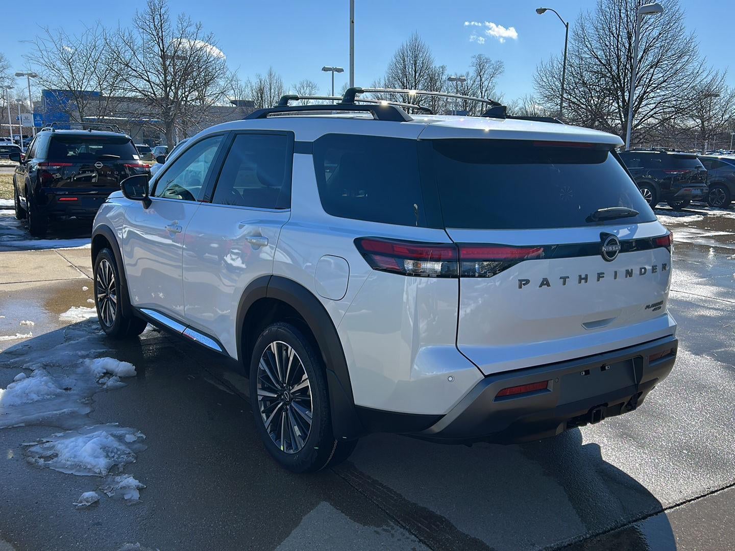 2026 Nissan Pathfinder Platinum