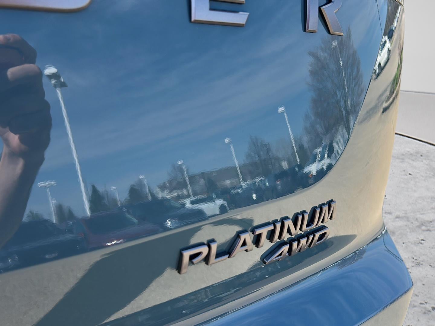 2026 Nissan Pathfinder Platinum