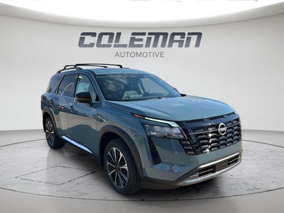 2026 Nissan Pathfinder Platinum