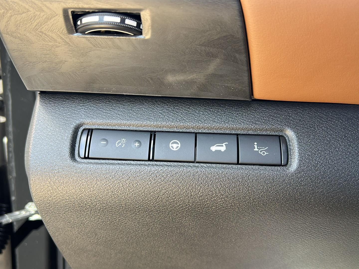 2026 Nissan Pathfinder Platinum 12