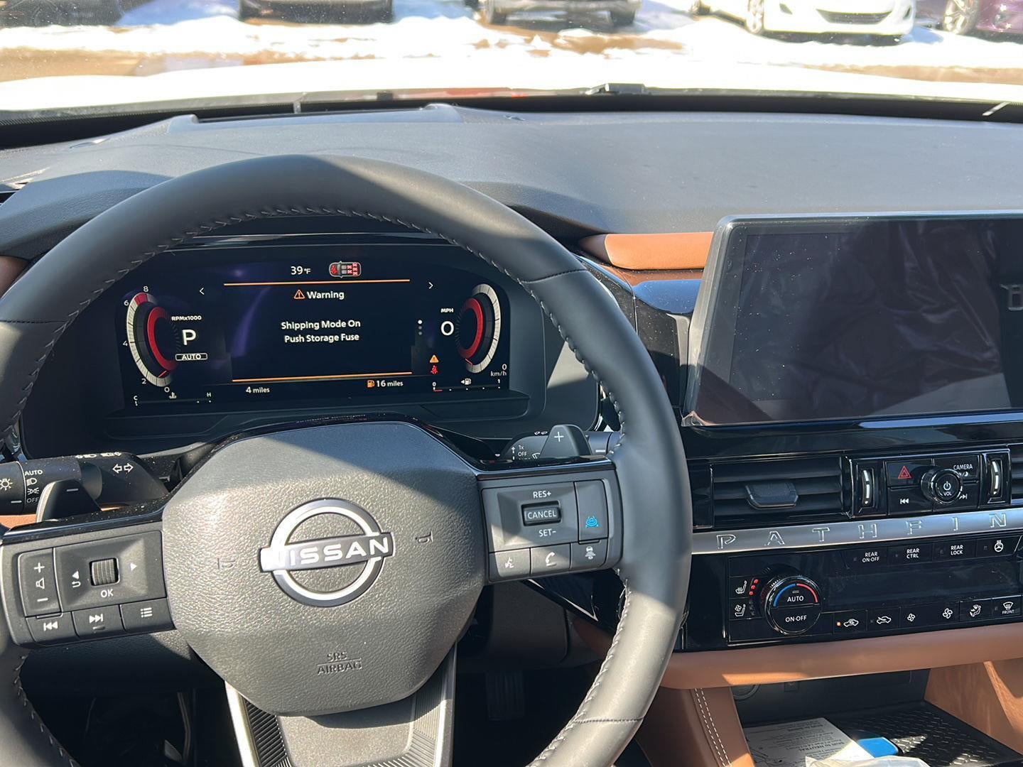 2026 Nissan Pathfinder Platinum