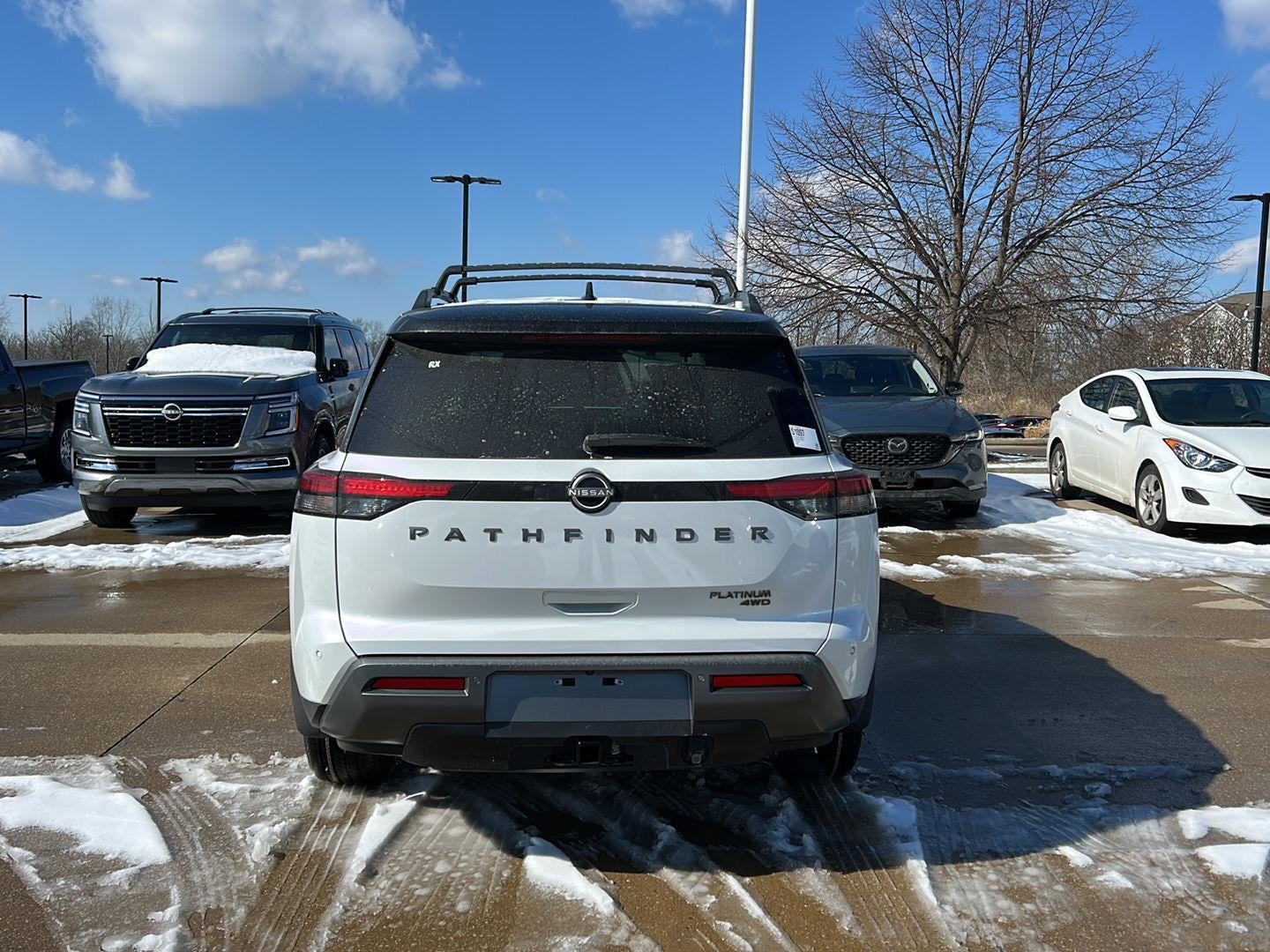 2026 Nissan Pathfinder Platinum