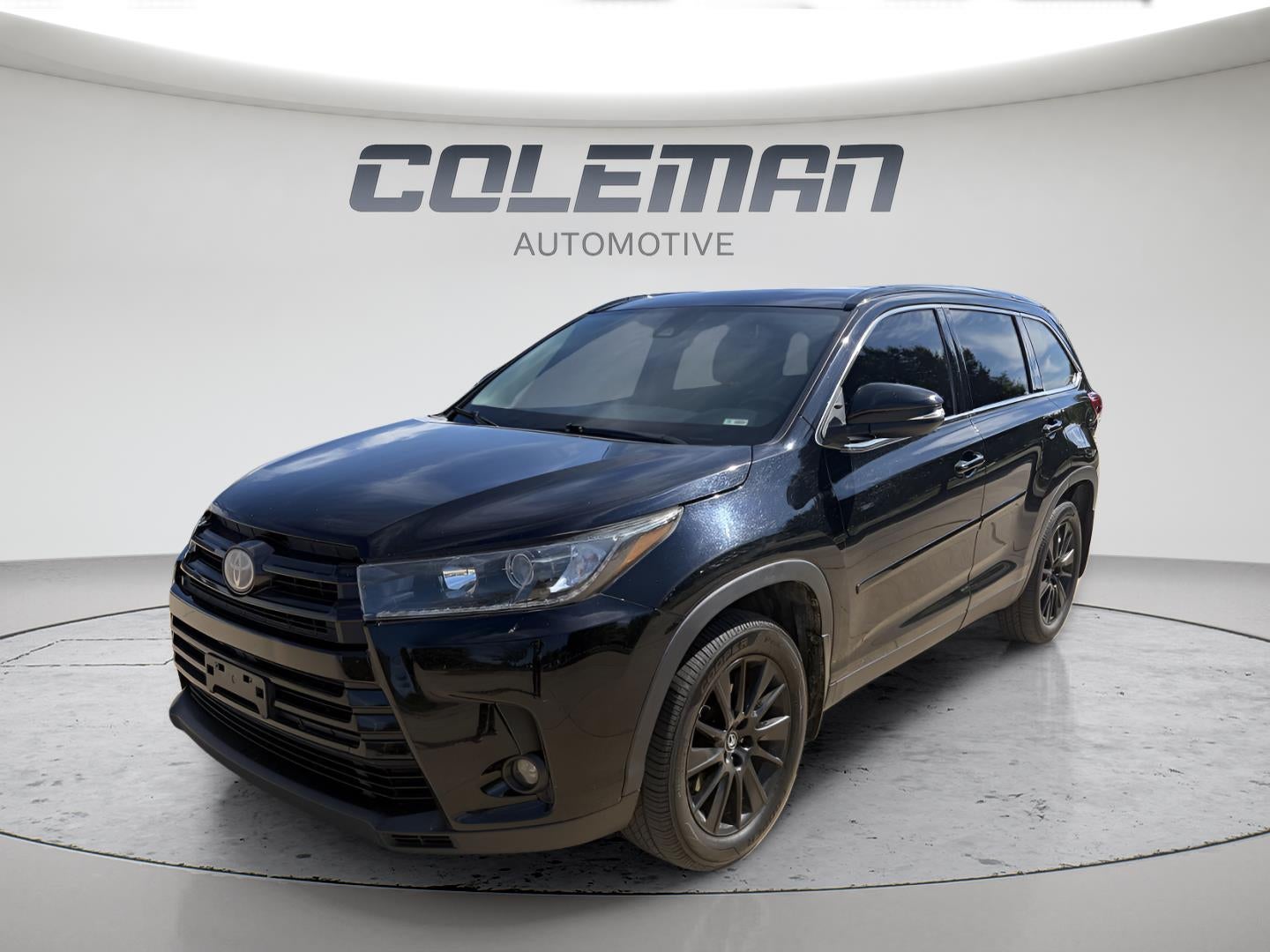 2019 Toyota Highlander SE