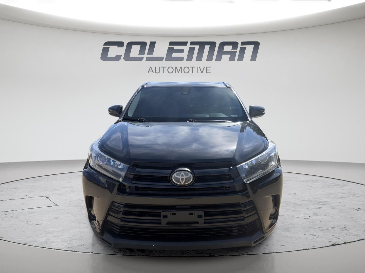 2019 Toyota Highlander SE 14
