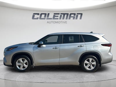 2024 Toyota Highlander LE