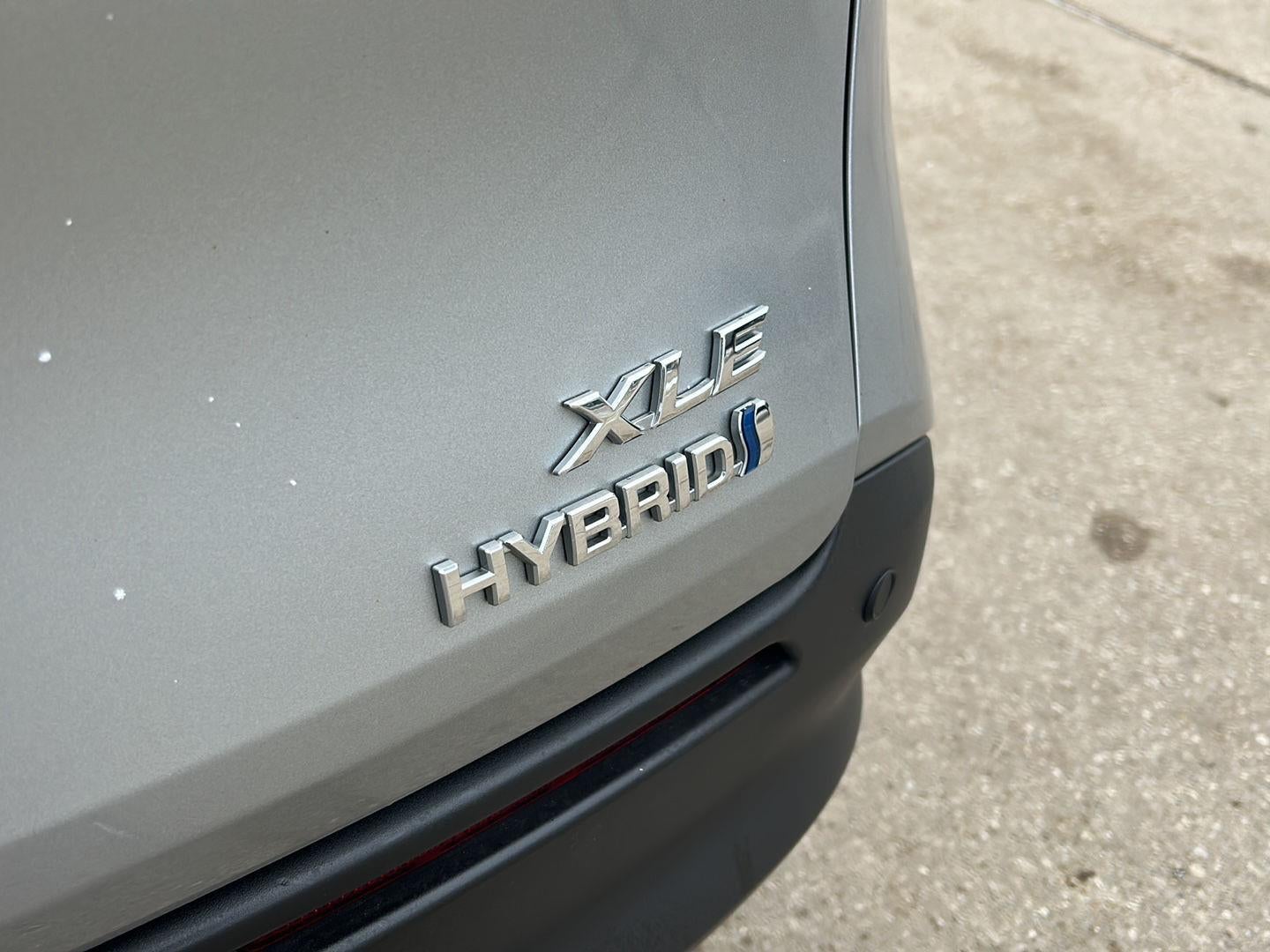 2024 Toyota Sienna Base