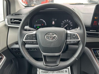 2024 Toyota Sienna Base
