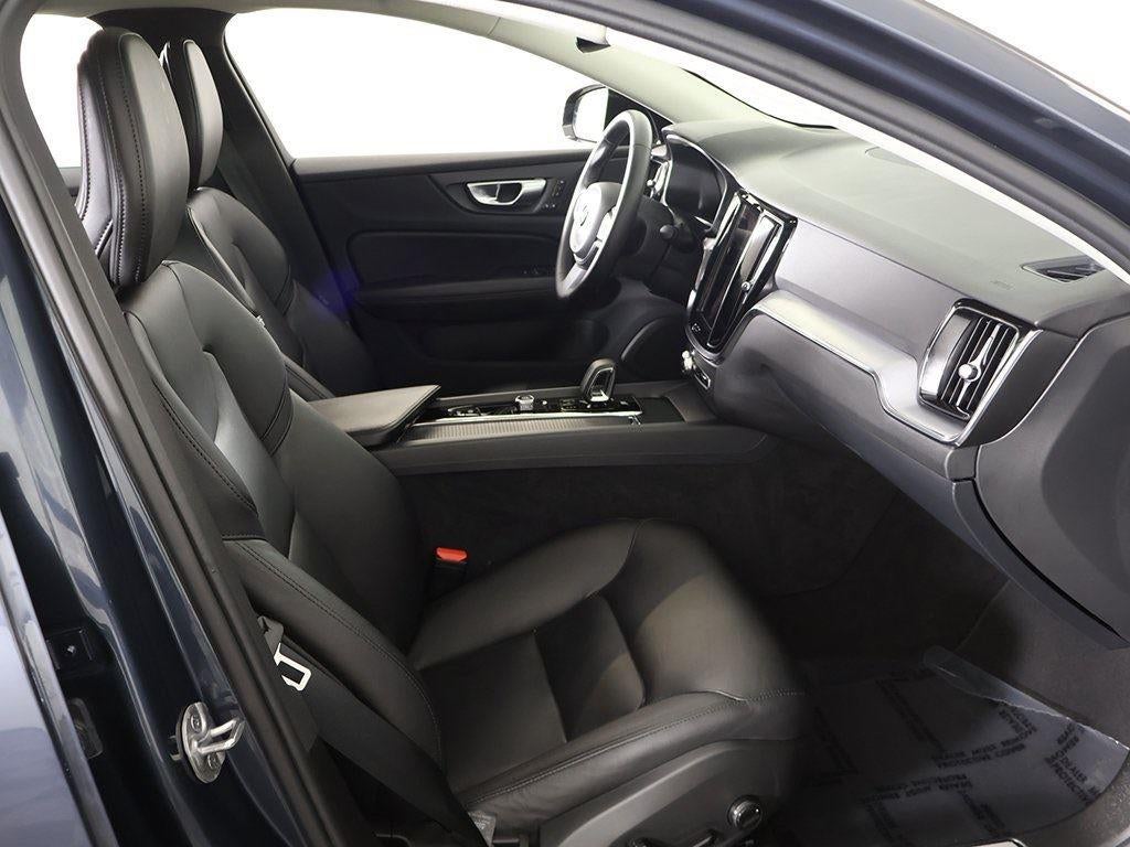 2024 Volvo S60 Core Dark Theme