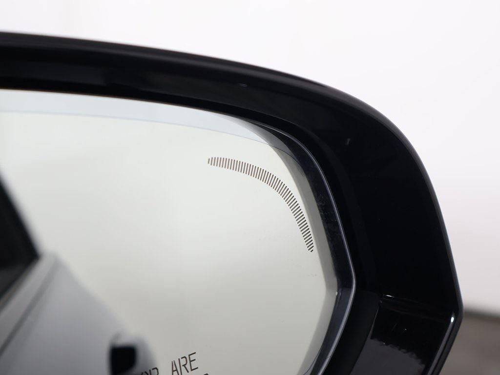 2024 Volvo S60 Core Dark Theme