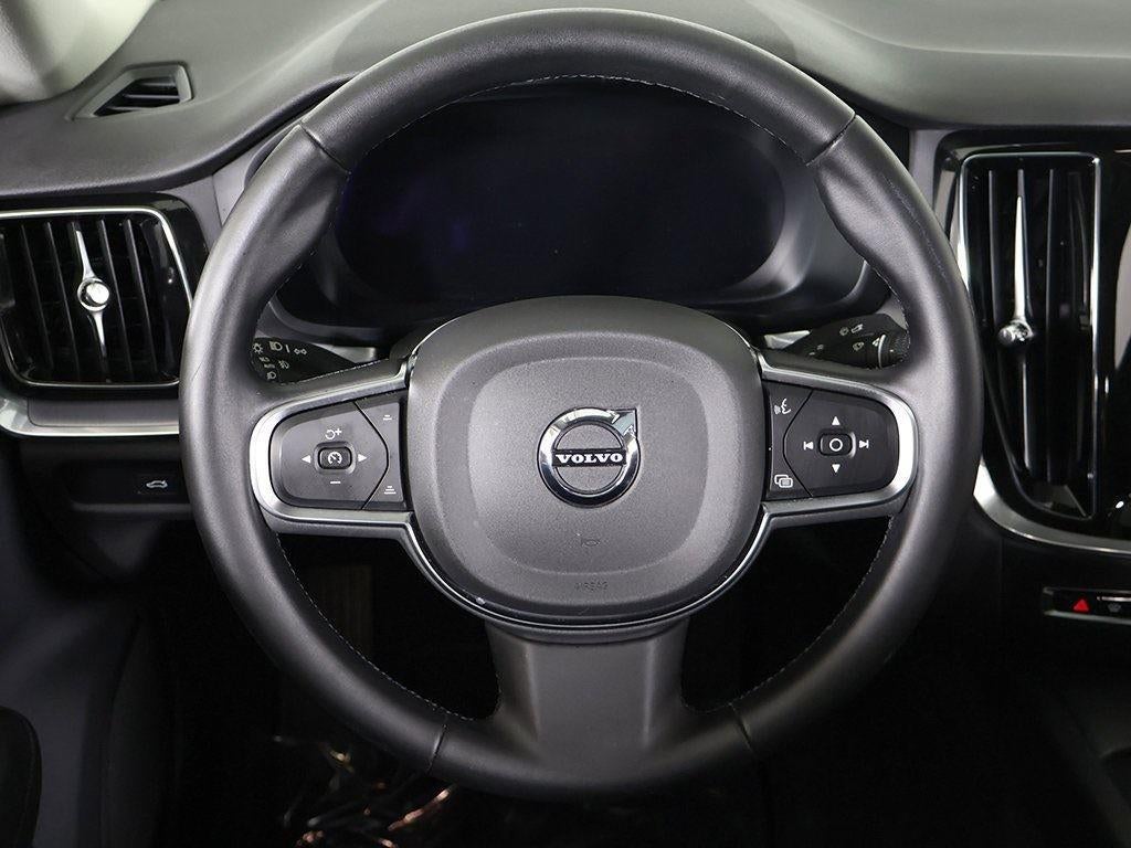2024 Volvo S60 Core Dark Theme