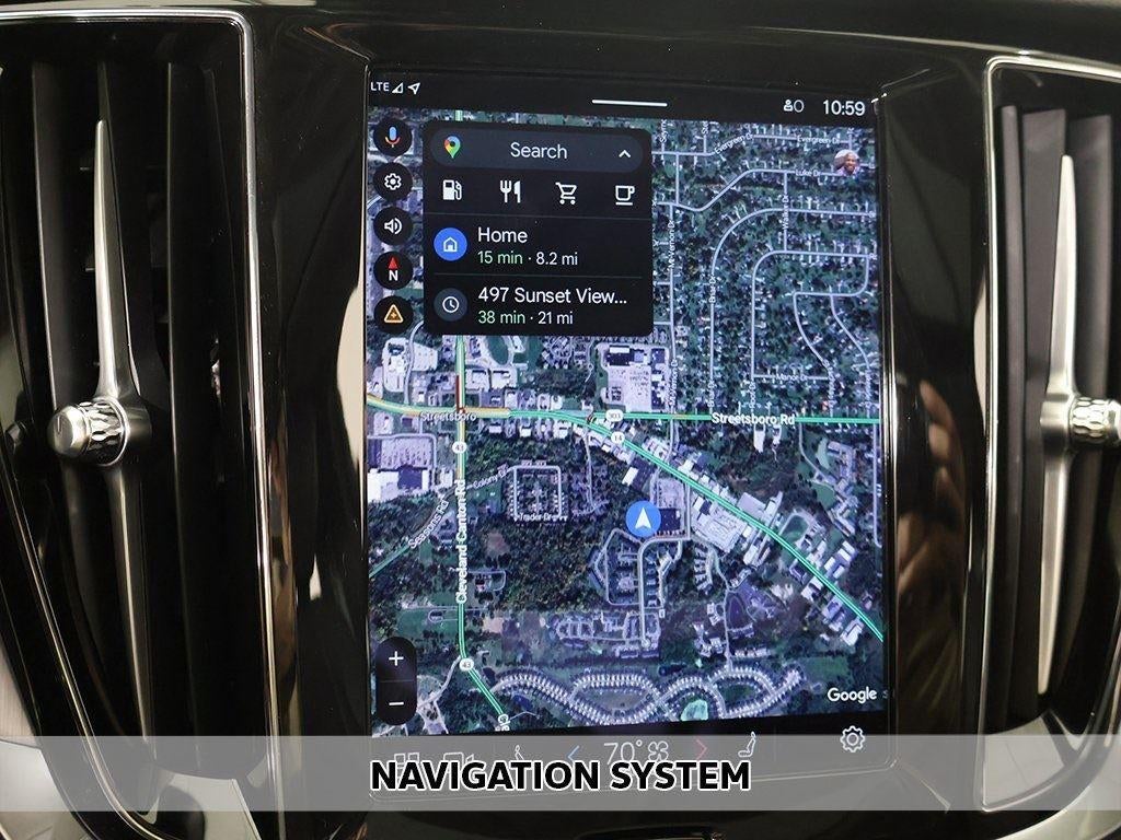 2024 Volvo S60 Core Dark Theme