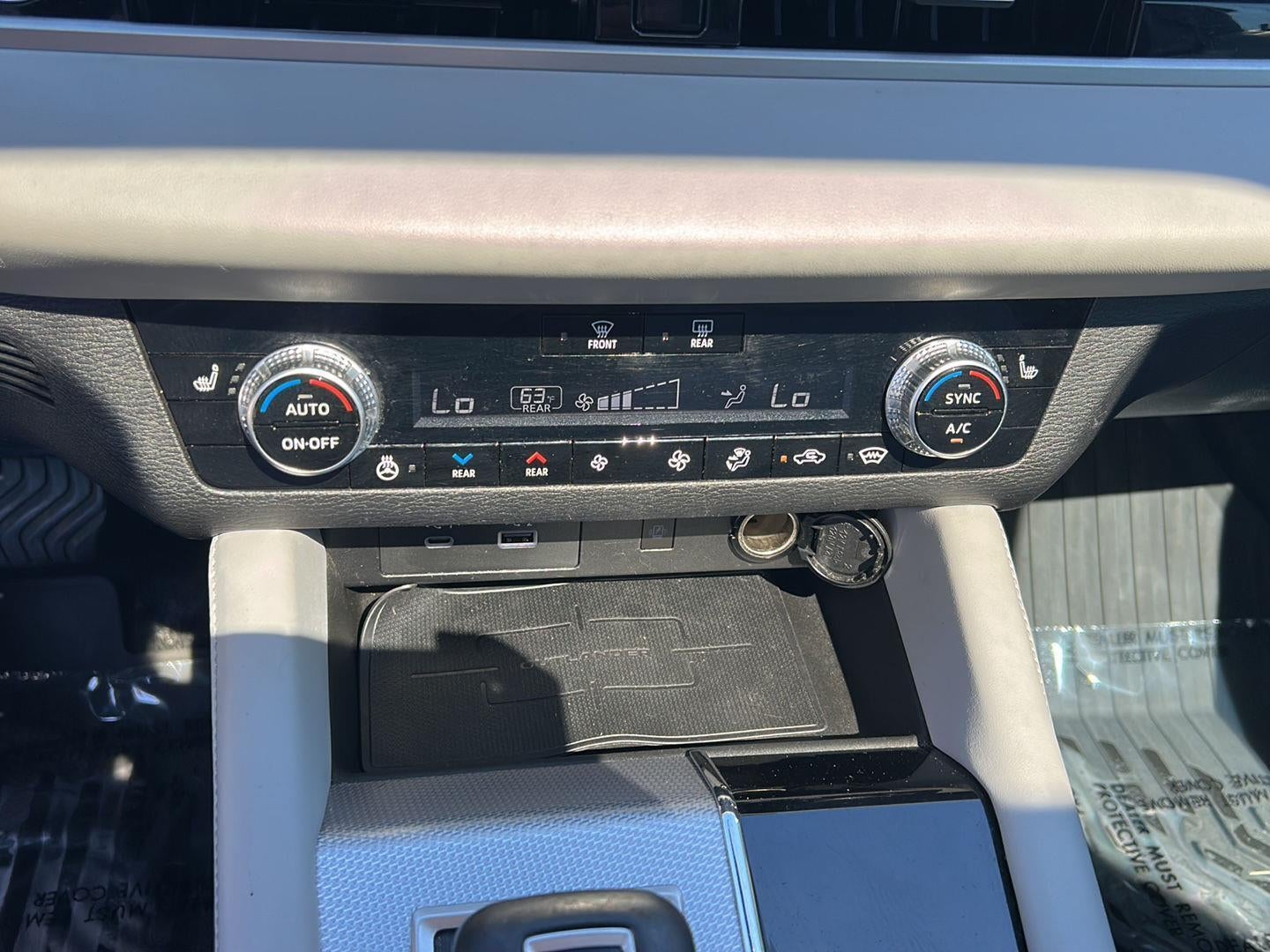 2024 Mitsubishi Outlander SEL Platinum Edition