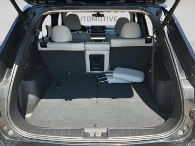 2024 Mitsubishi Outlander SEL Platinum Edition