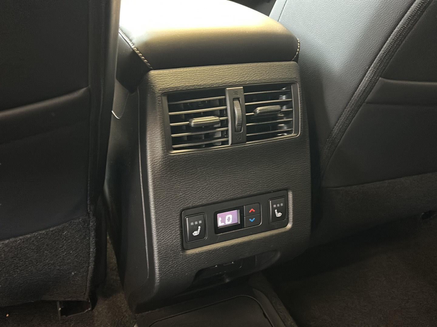 2026 Nissan Rogue Plug-In Hybrid Platinum