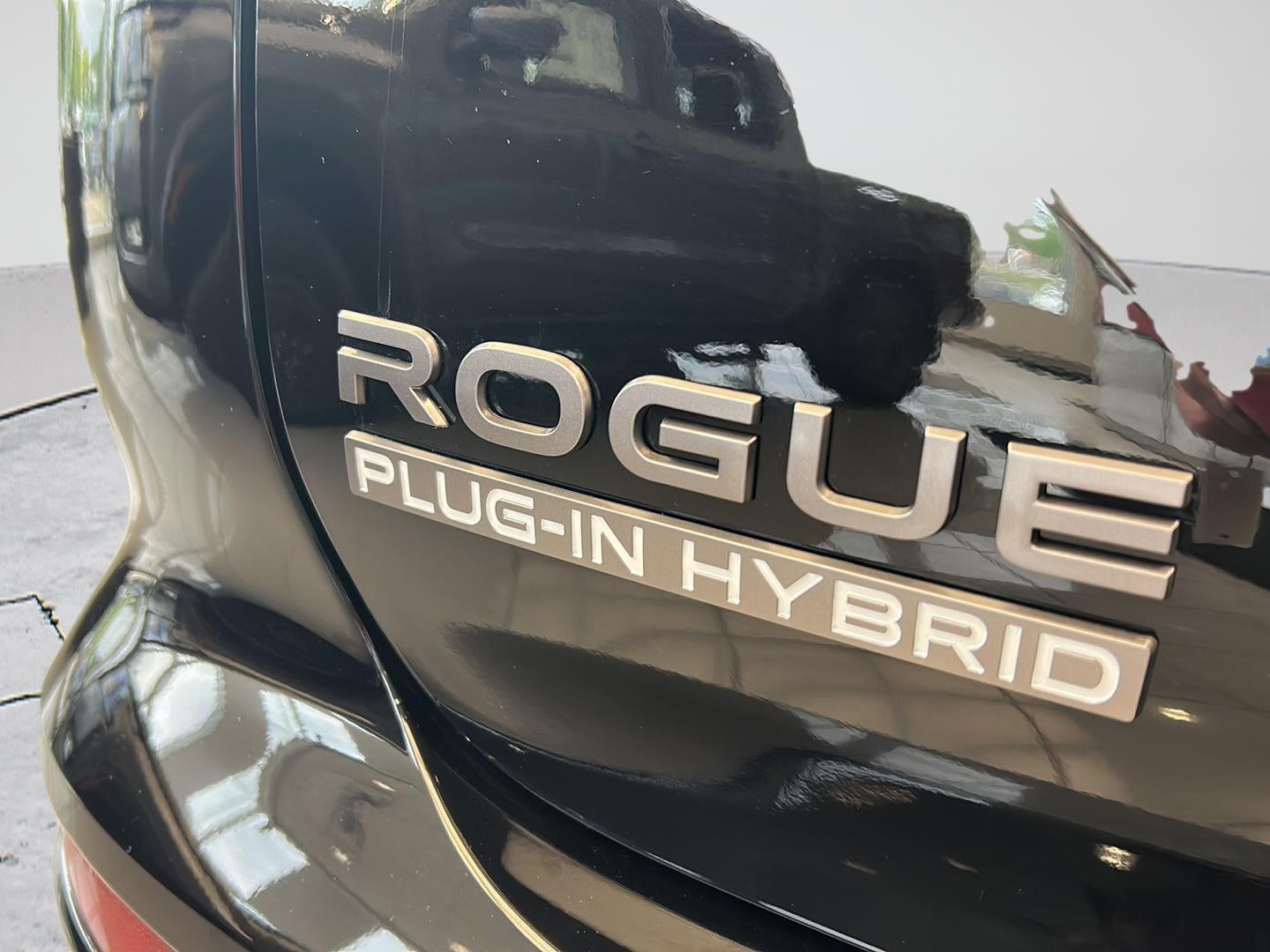 2026 Nissan Rogue Plug-In Hybrid Platinum