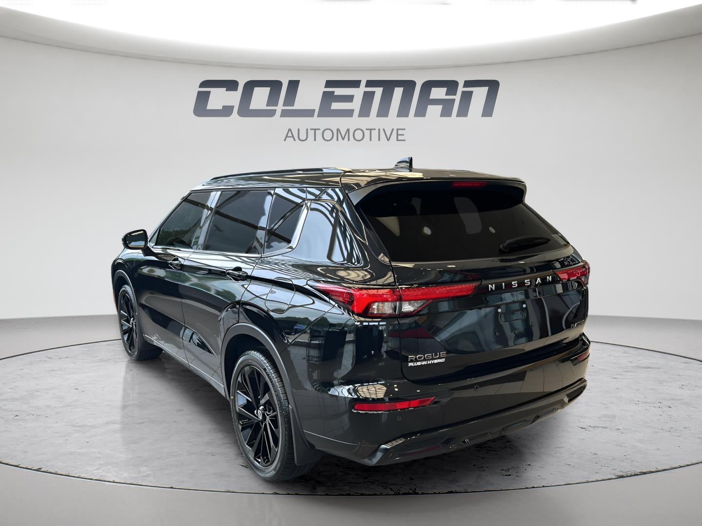 2026 Nissan Rogue Plug-In Hybrid Platinum