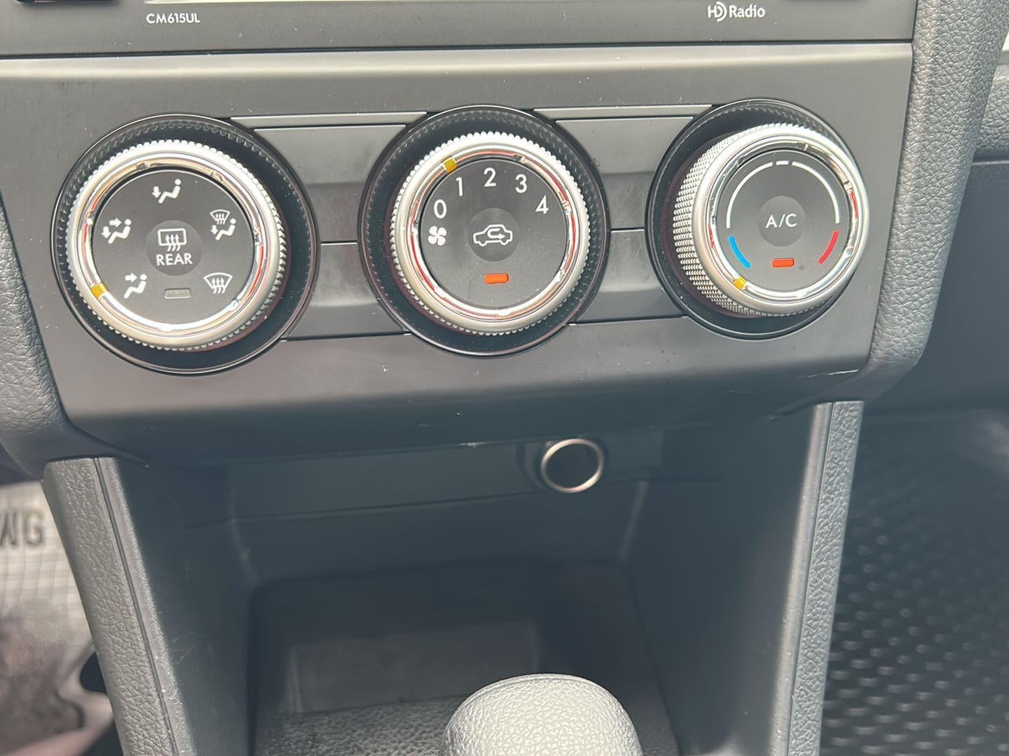 2016 Subaru Impreza Sedan 4dr CVT 2.0i