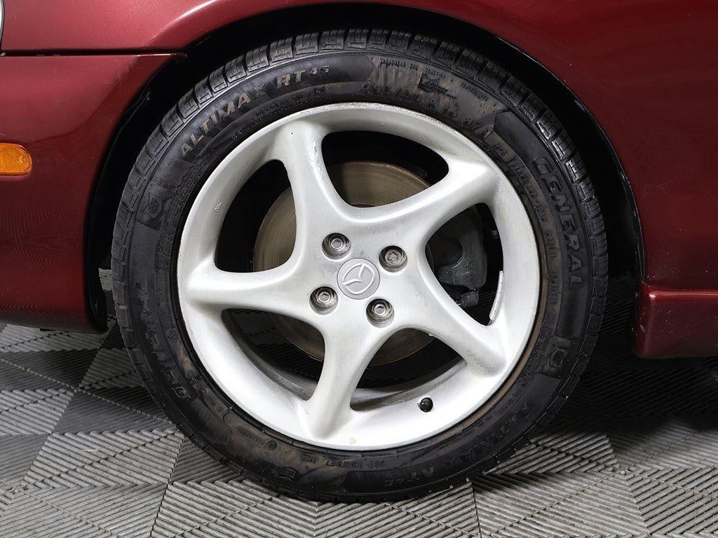 2003 Mazda Mazda Miata Base