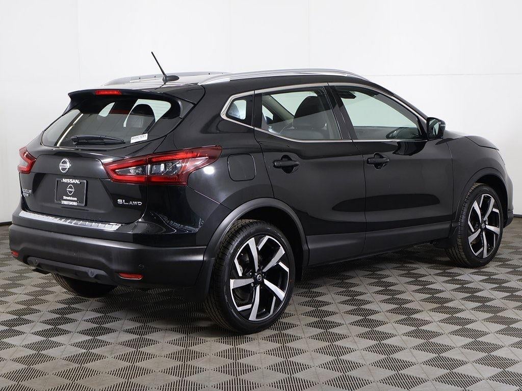 2022 Nissan Rogue Sport SL