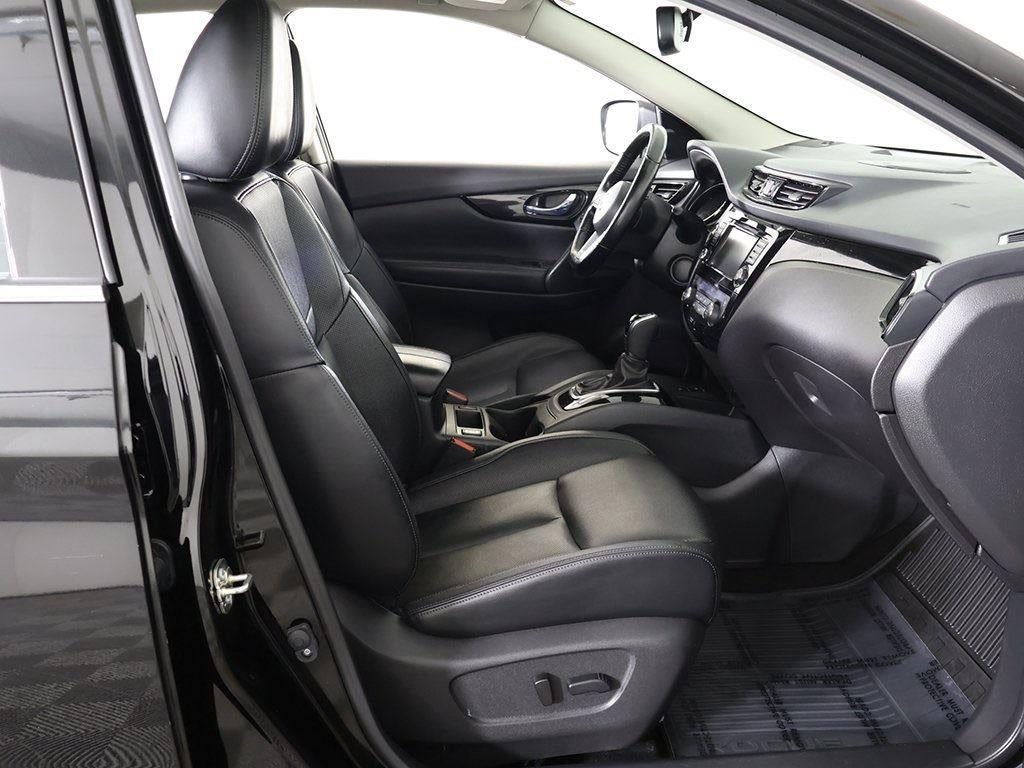 2022 Nissan Rogue Sport SL