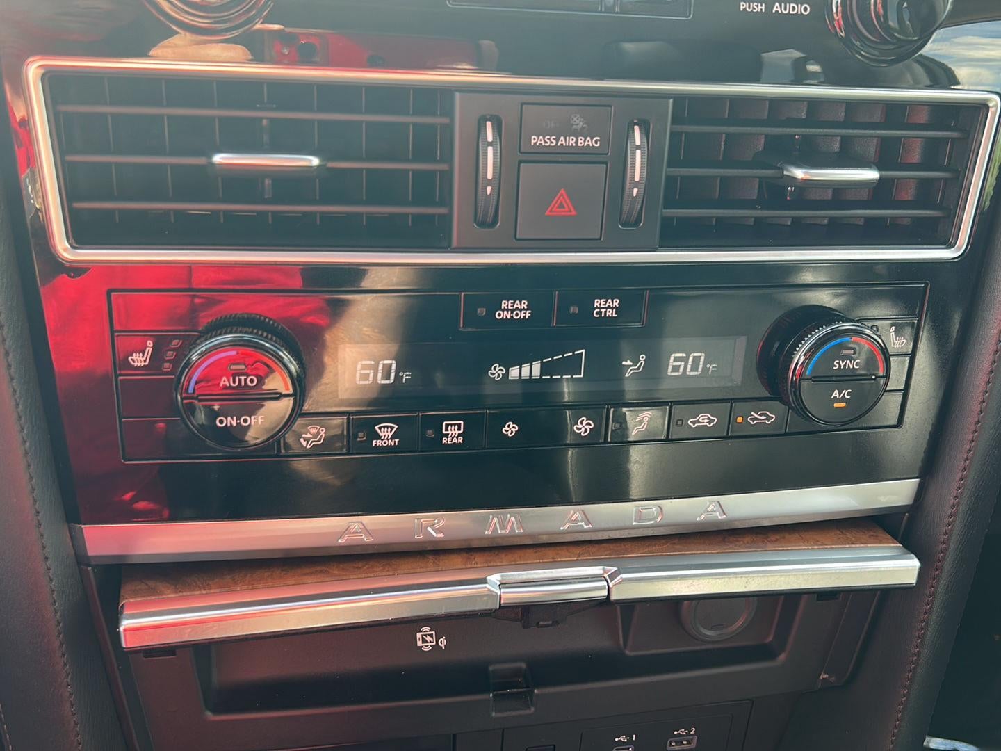 2024 Nissan Armada SL 14