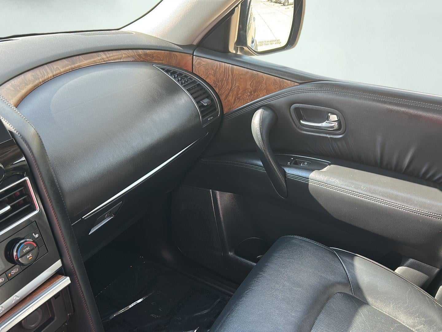 2024 Nissan Armada SL