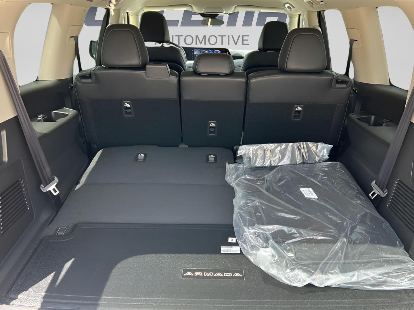 2026 Nissan Armada SV