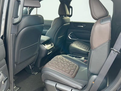 2026 Nissan N/A Platinum Reserve