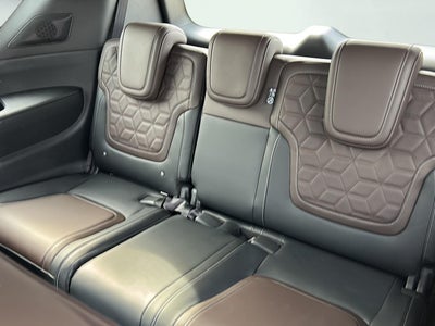 2026 Nissan N/A Platinum Reserve