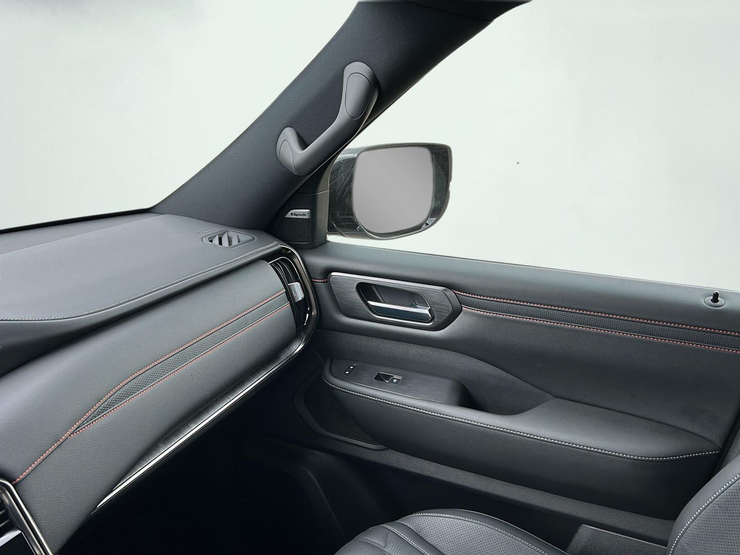 2025 Nissan Armada PRO-4X®