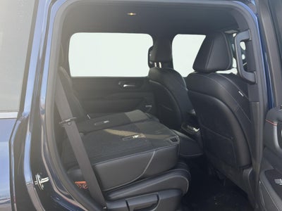 2025 Nissan Armada PRO-4X®