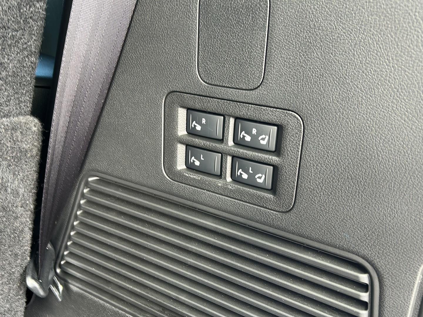 2025 Nissan Armada Platinum