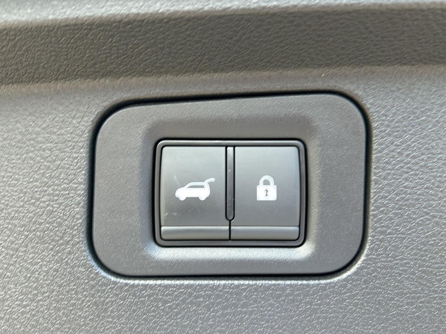 2025 Nissan Armada Platinum